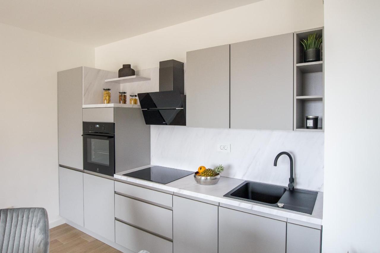Residence Ivano Makarská Exteriér fotografie